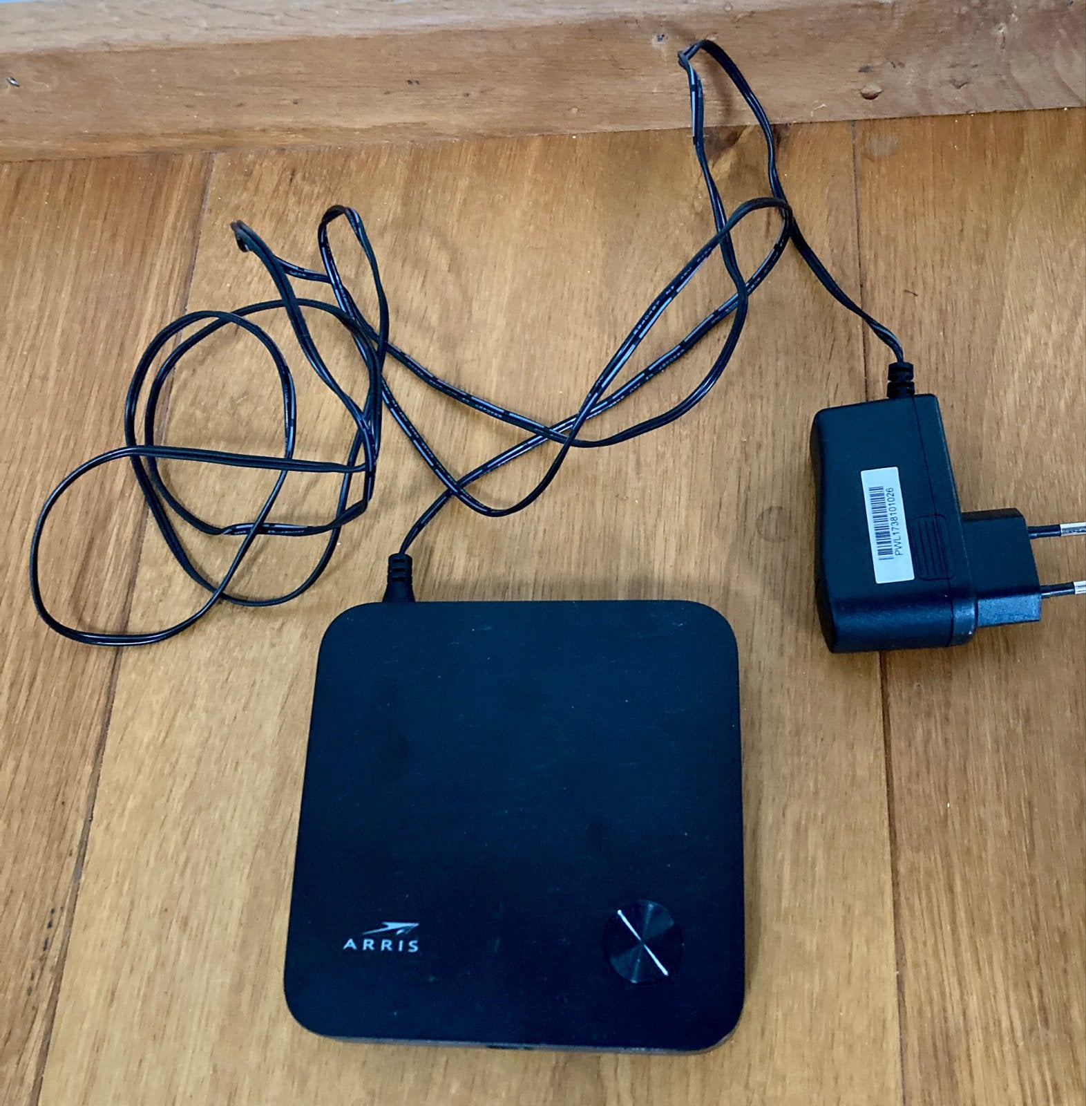 Arris VIP5202 Decoder - Zo goed als nieuw, Ophalen, Zo goed als nieuw, Decoder