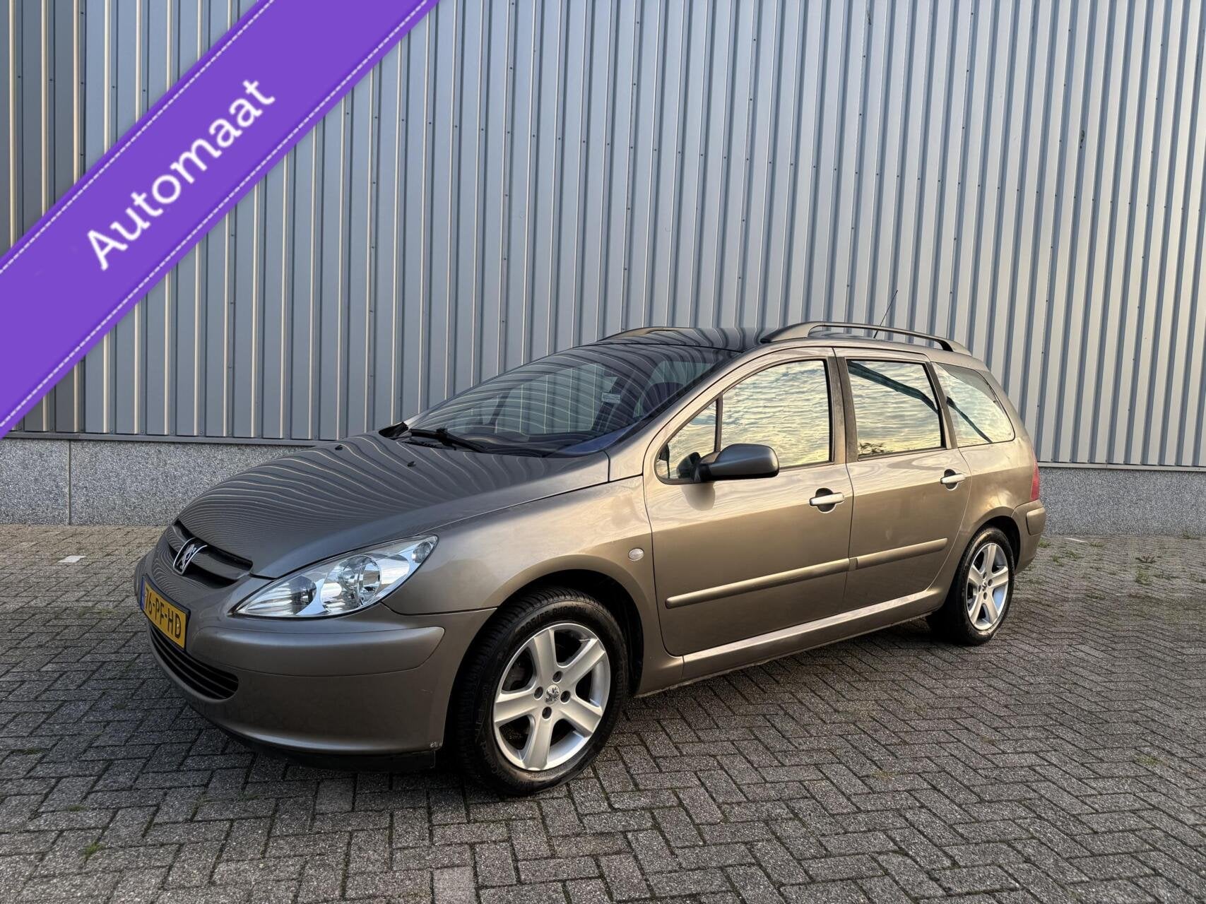 ✅ Peugeot 307 SW Automaat 7-Persoons Trekhaak, Auto's, Voorwielaandrijving, 1330 kg, 136 pk, Gebruikt