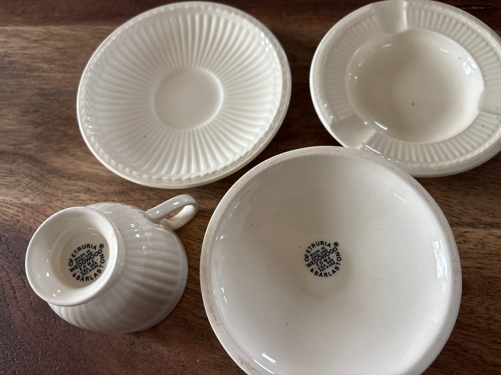 Wedgwood Etruria & Barlaston serviesonderdelen, Ophalen