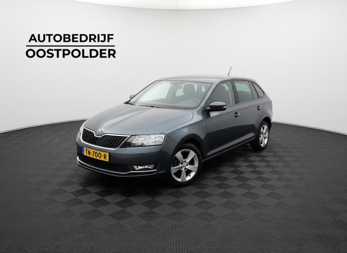Skoda Rapid Spaceback 1.0 TSI Greentech Clever, Auto's, Stof, 49 €/maand, Origineel Nederlands, Handgeschakeld