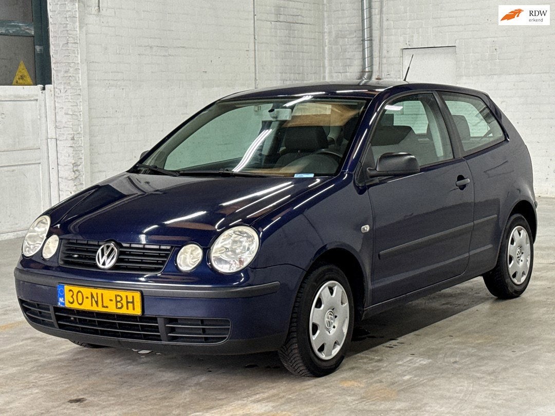 Volkswagen Polo 1.4-16V | Airco | Nieuwe APK, Auto's, Voorwielaandrijving, 4 cilinders, Blauw, Origineel Nederlands