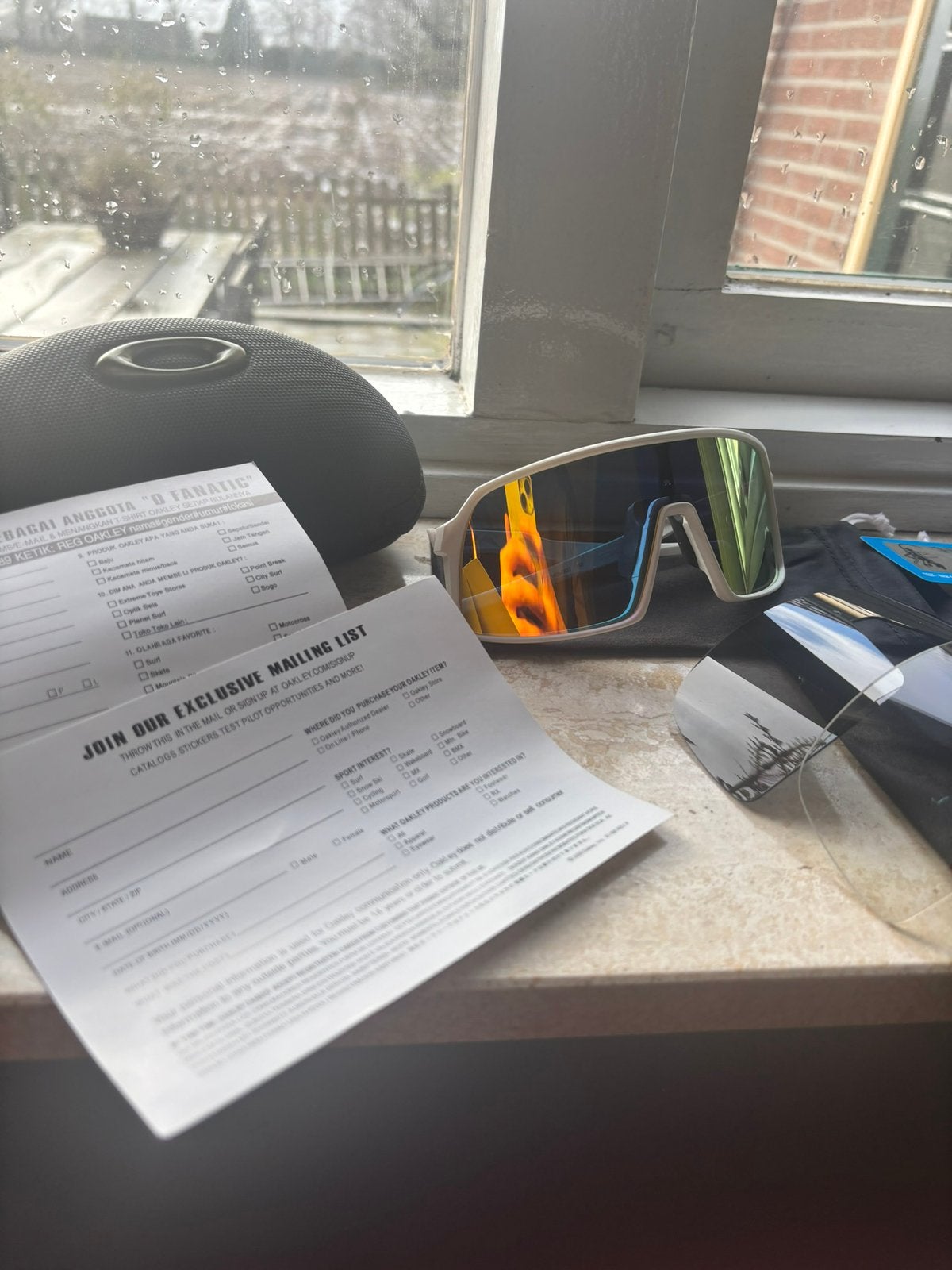 Oakley sutro prizm zonnebril fietsbril skibril Nieuw 3glazen, Sieraden, Tassen en Uiterlijk, Zonnebril, Wit, Nieuw, Ophalen of Verzenden
