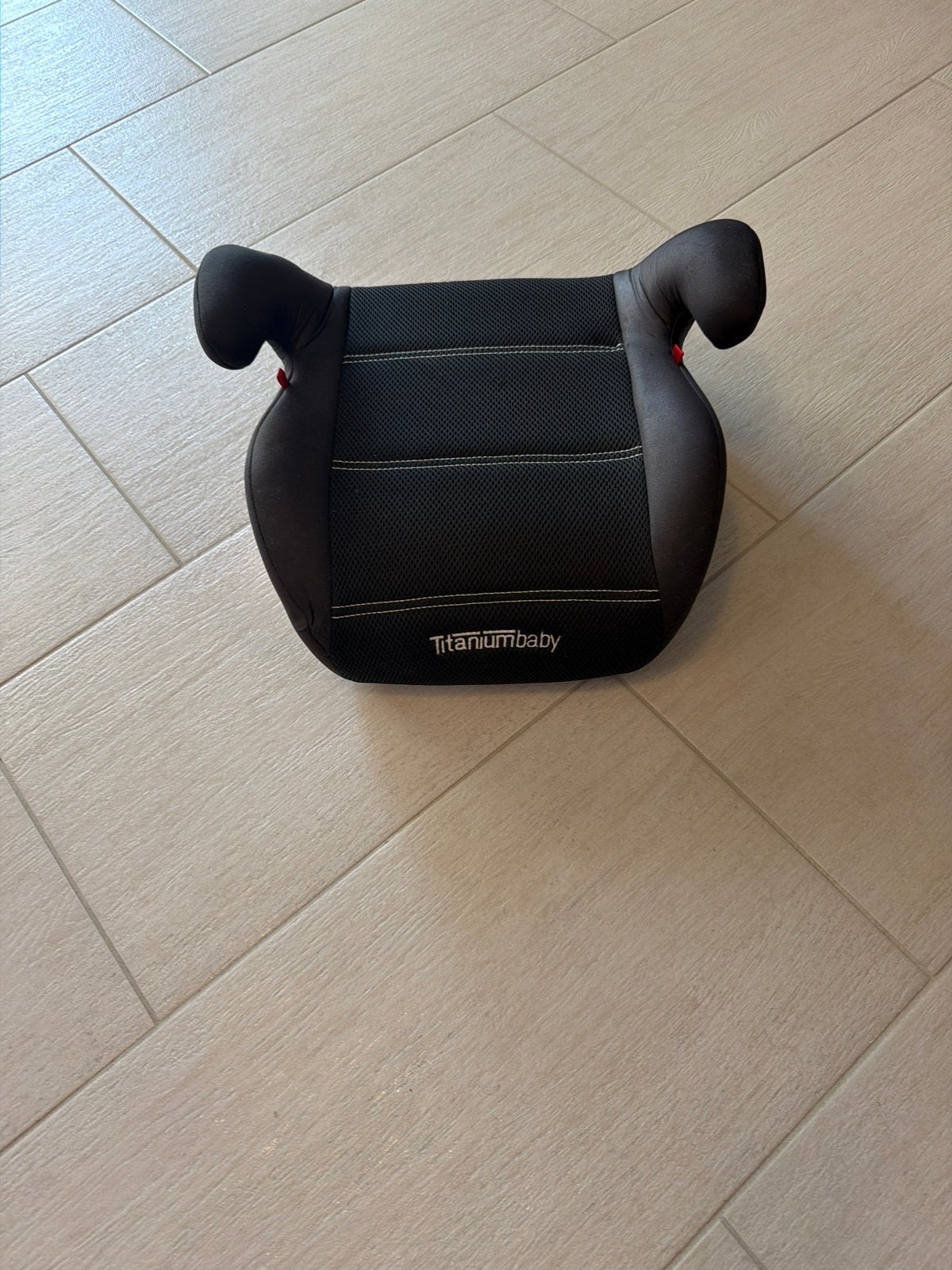 Titaniumbaby zitverhoger - Zwart, 15 t/m 36 kg, Ophalen, Overige merken, Gebruikt