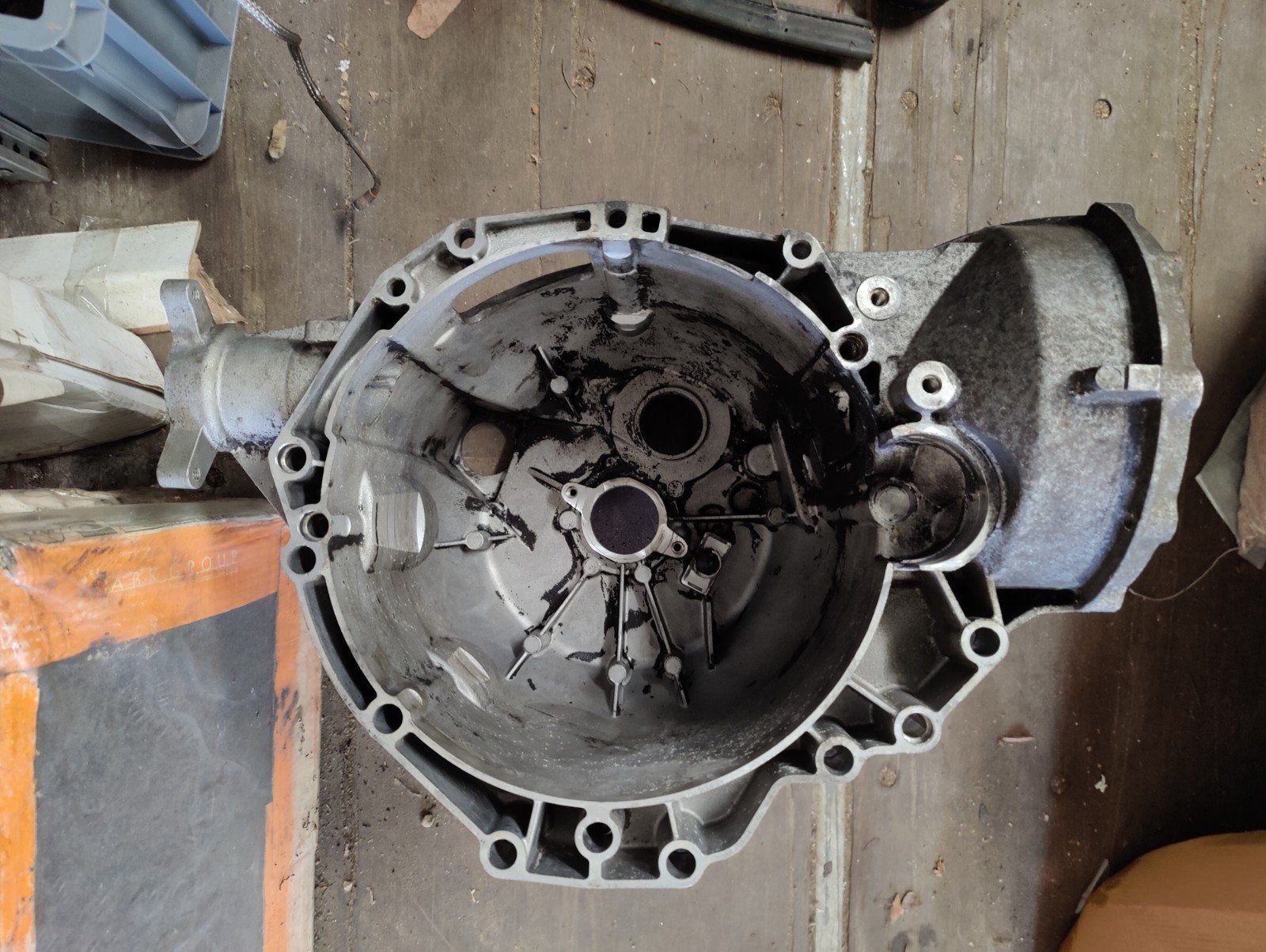 Audi S5 KMV voorste helft versnellingsbakhuis, Ophalen, Gebruikt, Audi