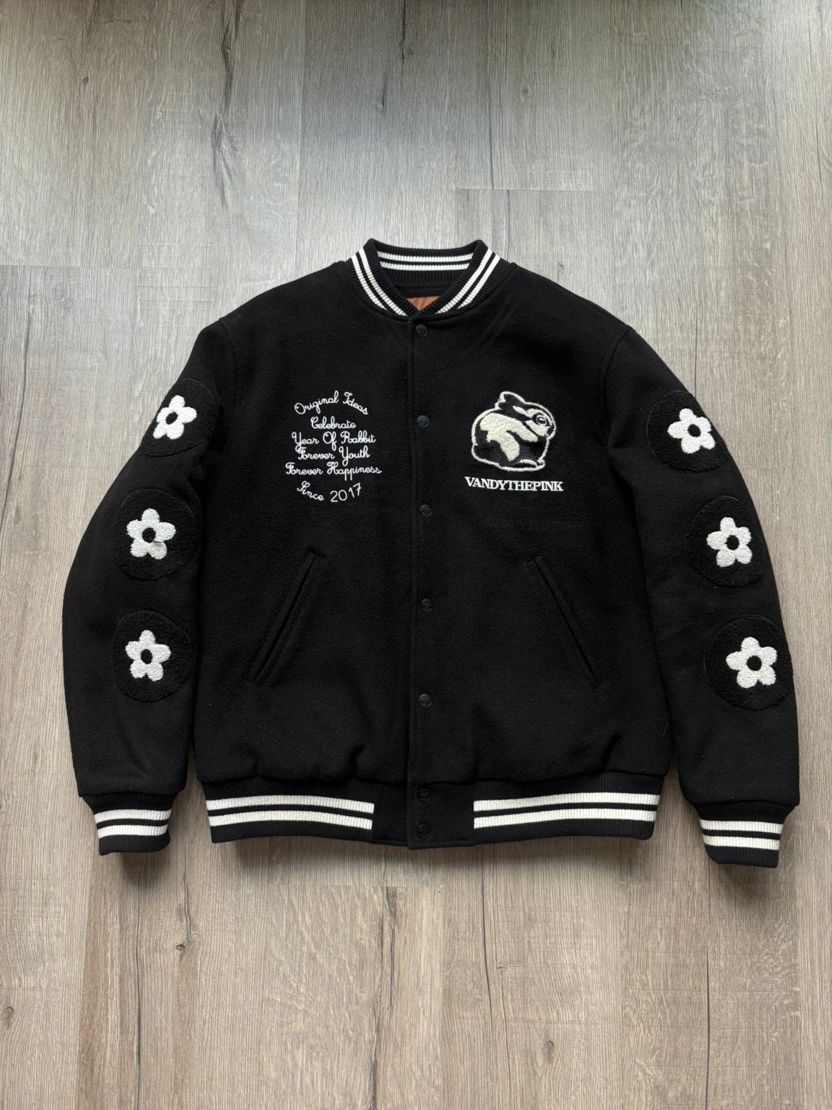 VANDYTHEPINK Varsity Jacket Konijn Zwart Maat S, Ophalen of Verzenden, Zo goed als nieuw, Maat 46 (S) of kleiner, Zwart