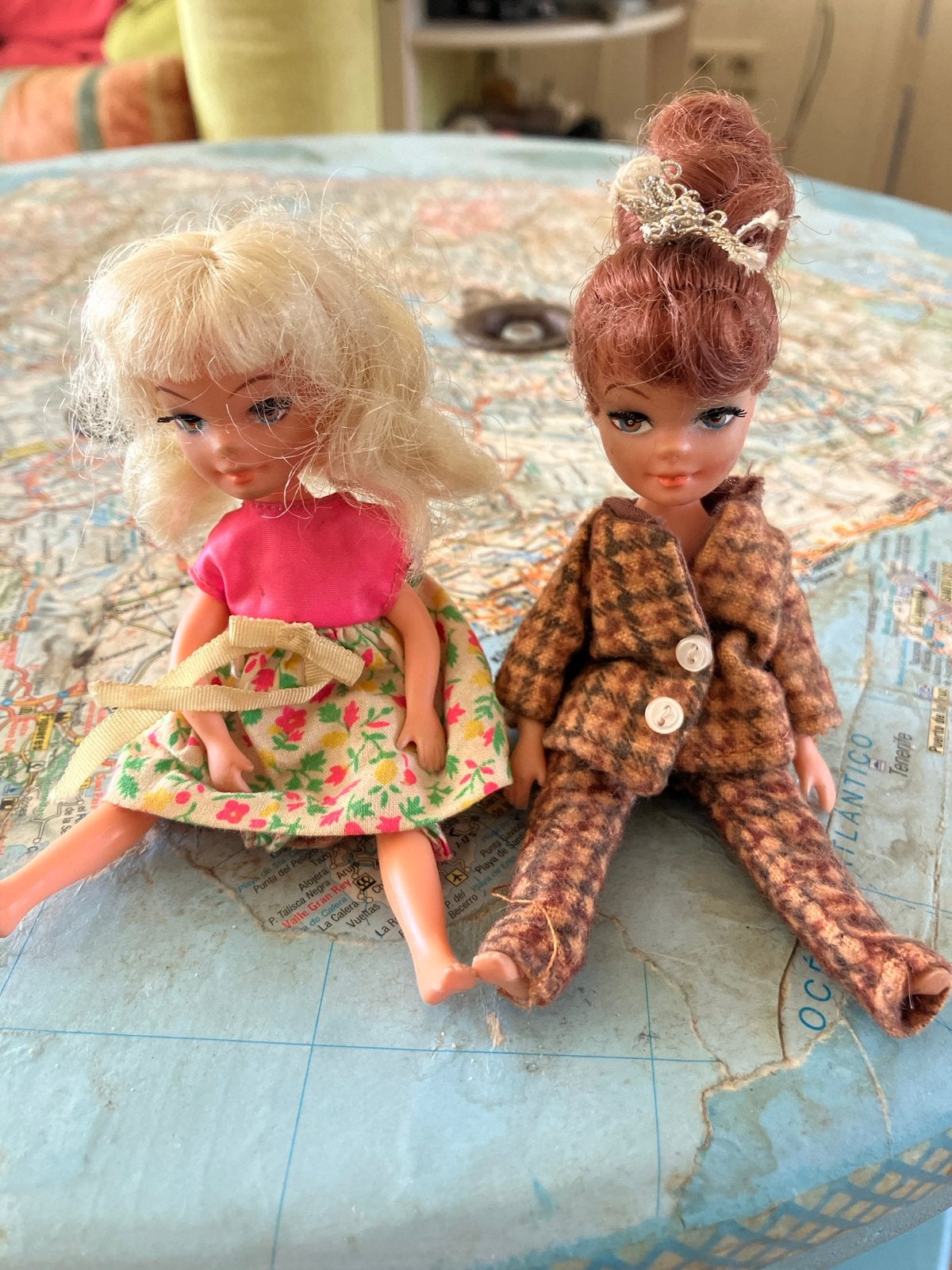 Vintage poppen: twee kleine fashion dolls, Ophalen of Verzenden, Gebruikt, Fashion Doll