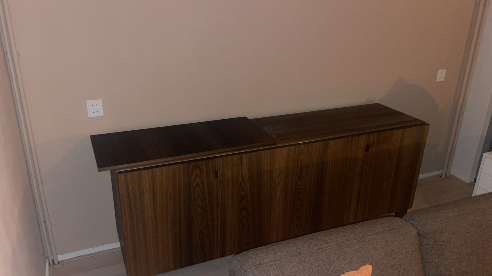 Donkerbruin dressoir met lades en deuren, Huis en Inrichting, Kasten | Dressoirs, Ophalen, Gebruikt, 150 tot 200 cm, Met lade(s)