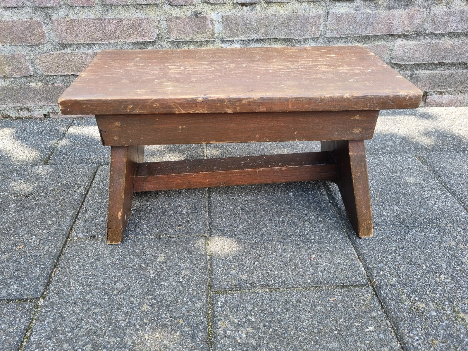oud houten voetenbankje, Minder dan 50 cm, Gebruikt, Minder dan 50 cm, Ophalen of Verzenden