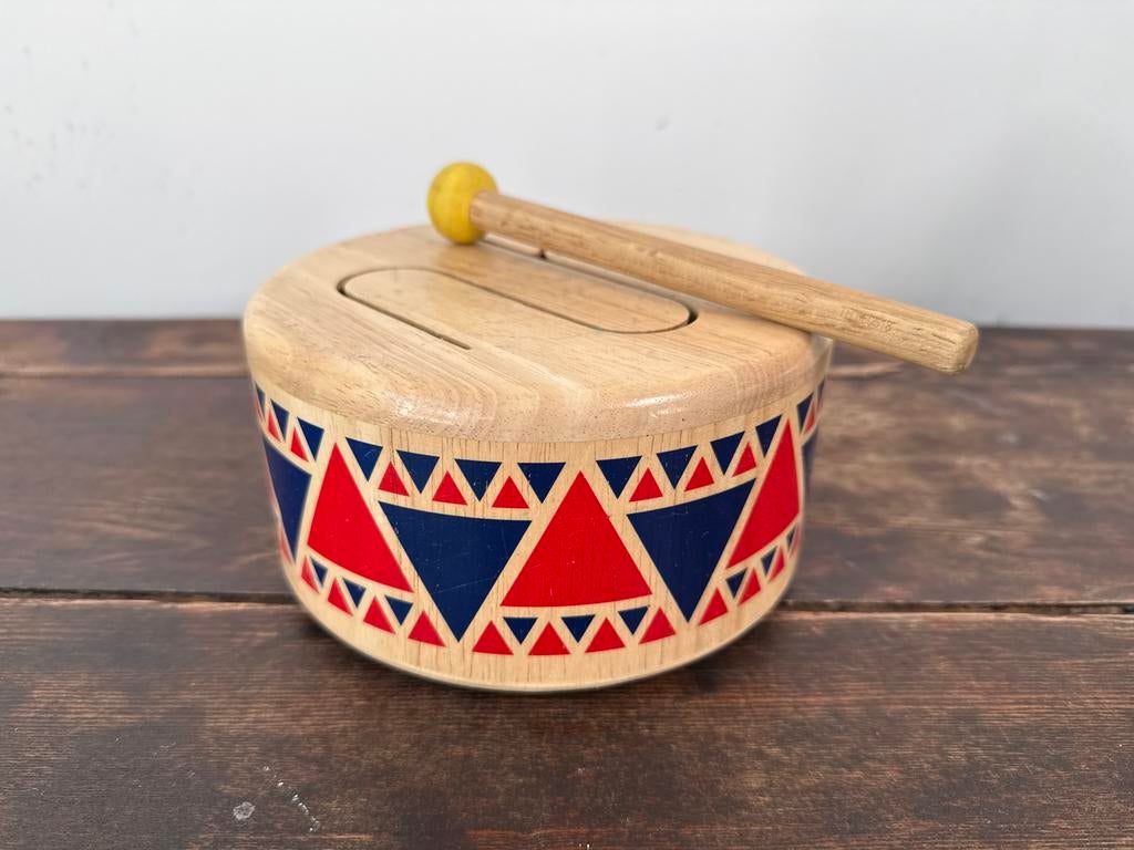 Plan Toys Houten Trommel met Stokje - Inclusief Doos, Ophalen, Zo goed als nieuw, Overige typen, Met geluid