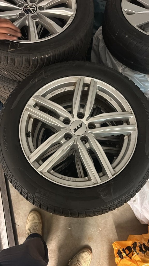 Set ATS velgen met winterbanden 17 inch, 5x112, Ophalen, Velg(en), 17 inch, Winterbanden