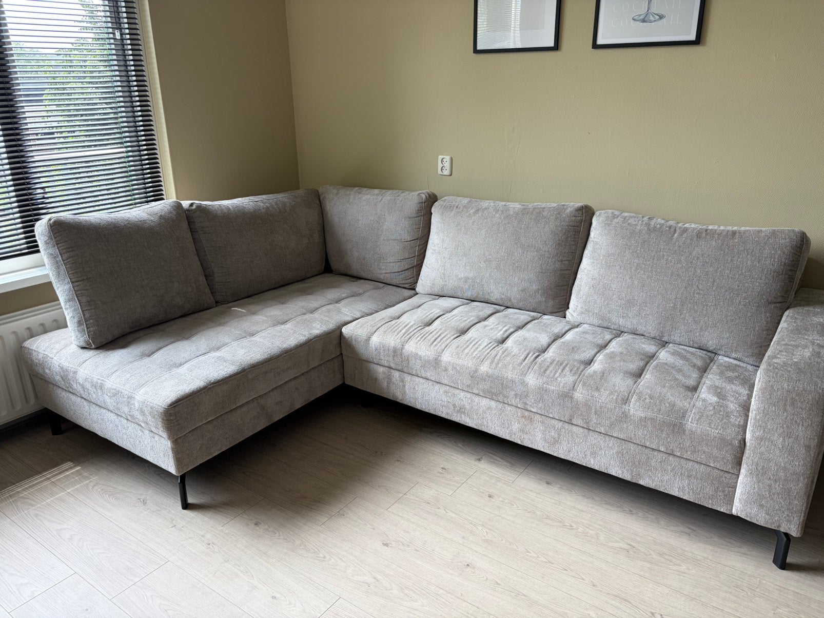 Beige hoekbank, zo goed als nieuw!, Huis en Inrichting, Ophalen, Zo goed als nieuw