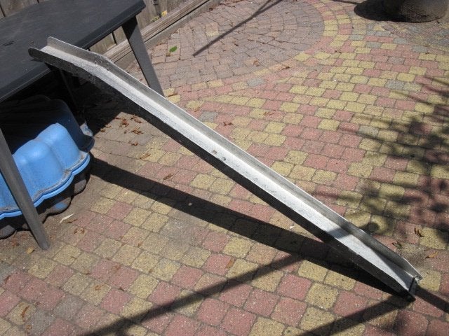 aanhanger oprijgoot, Ophalen, Gebruikt, Minder dan 2 meter