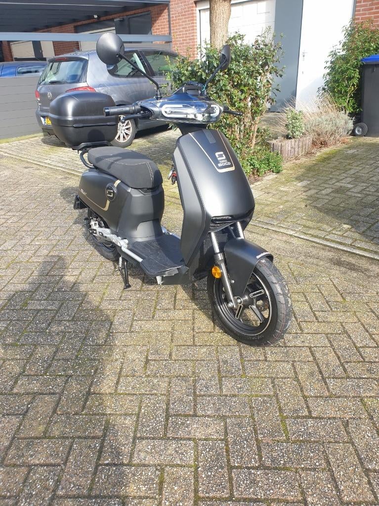 Te koop Super Soco E scooter 1e eigenaar febr 2024 1500km, Ophalen, Zo goed als nieuw, Overige typen, Overige merken