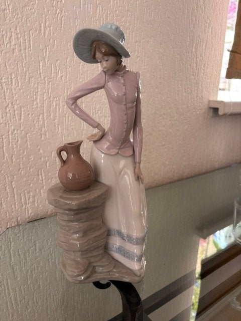 Lladro beeld, Ophalen of Verzenden, Zo goed als nieuw, Mens