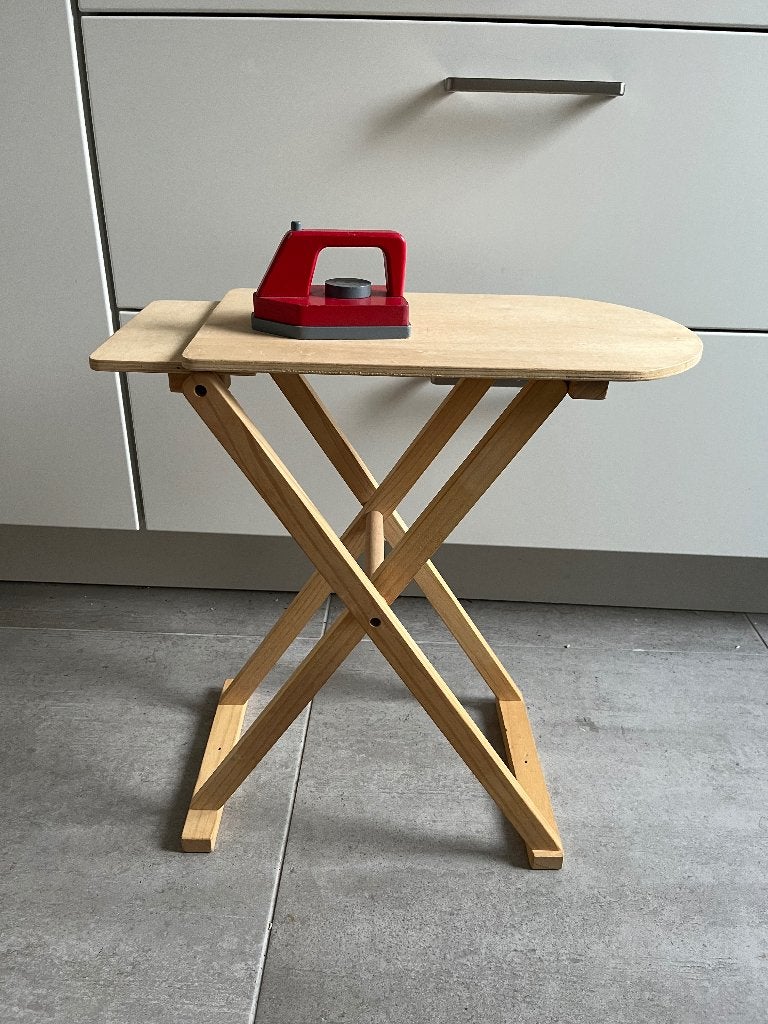 Strijkplankje + strijkijzer, Ophalen of Verzenden, Zo goed als nieuw