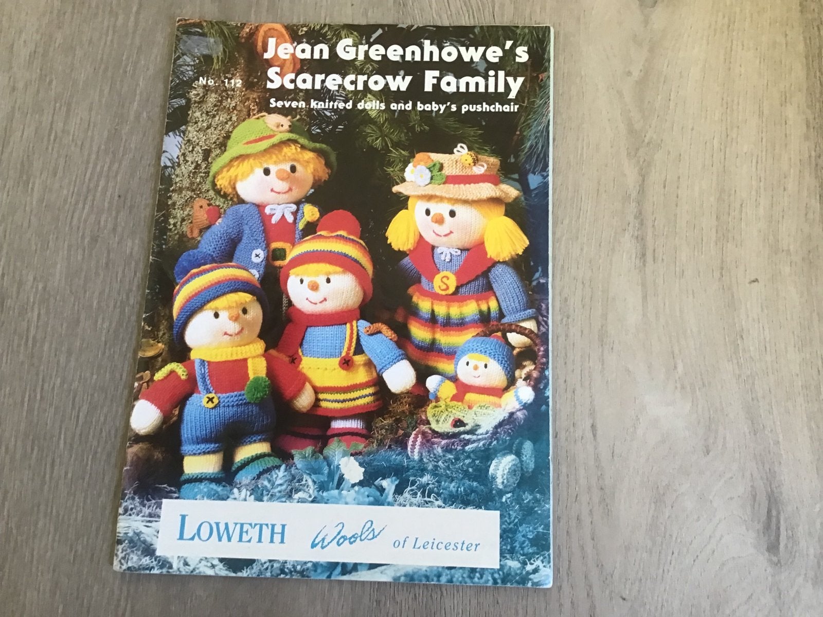 Jean Greenhowe's Scarecrow Family breipatronen, Ophalen of Verzenden, Gebruikt, Breien, Patroon of Boek