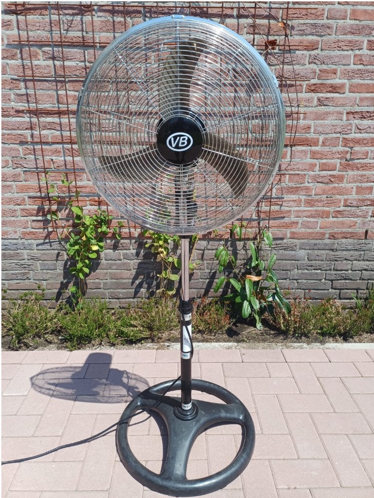 VB Professionele Statiefventilator – Krachtig & Stil, Witgoed en Apparatuur, Ventilatoren, Ophalen, Gebruikt, Statiefventilator