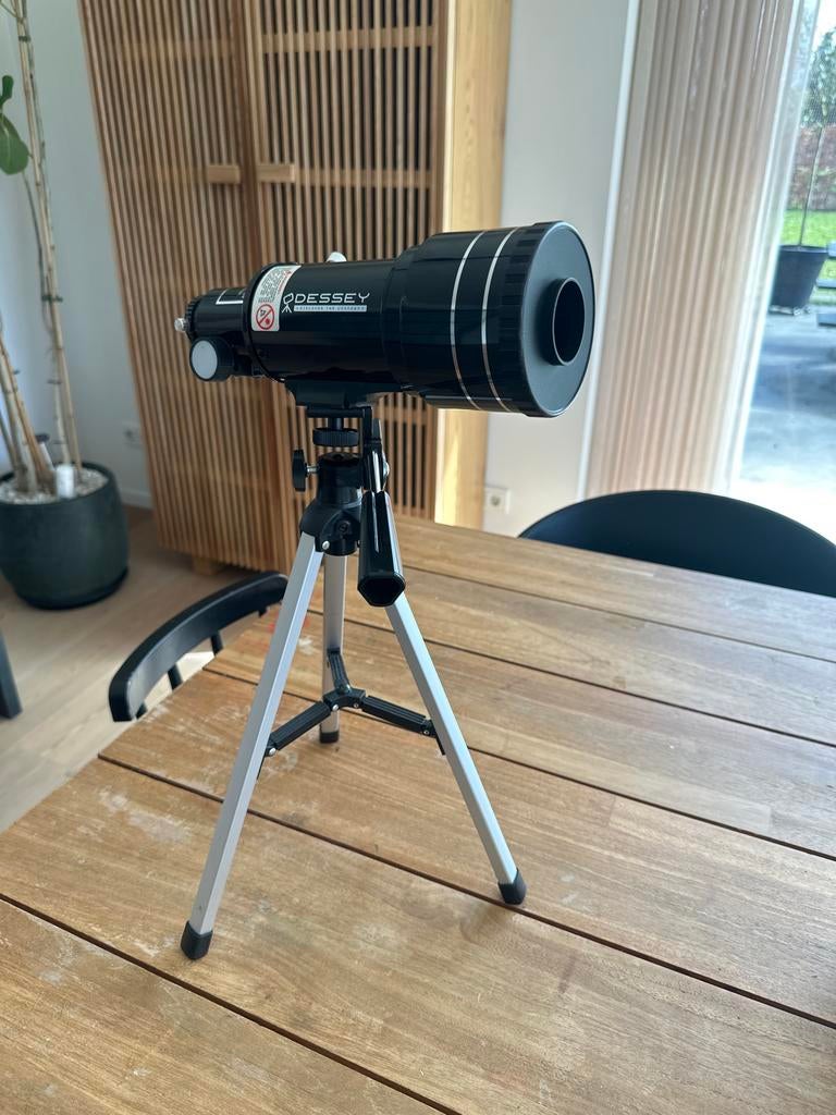 Odessey telescoop met statief, Gebruikt, Met statief, Minder dan 80 mm, Spiegeltelescoop (reflector)