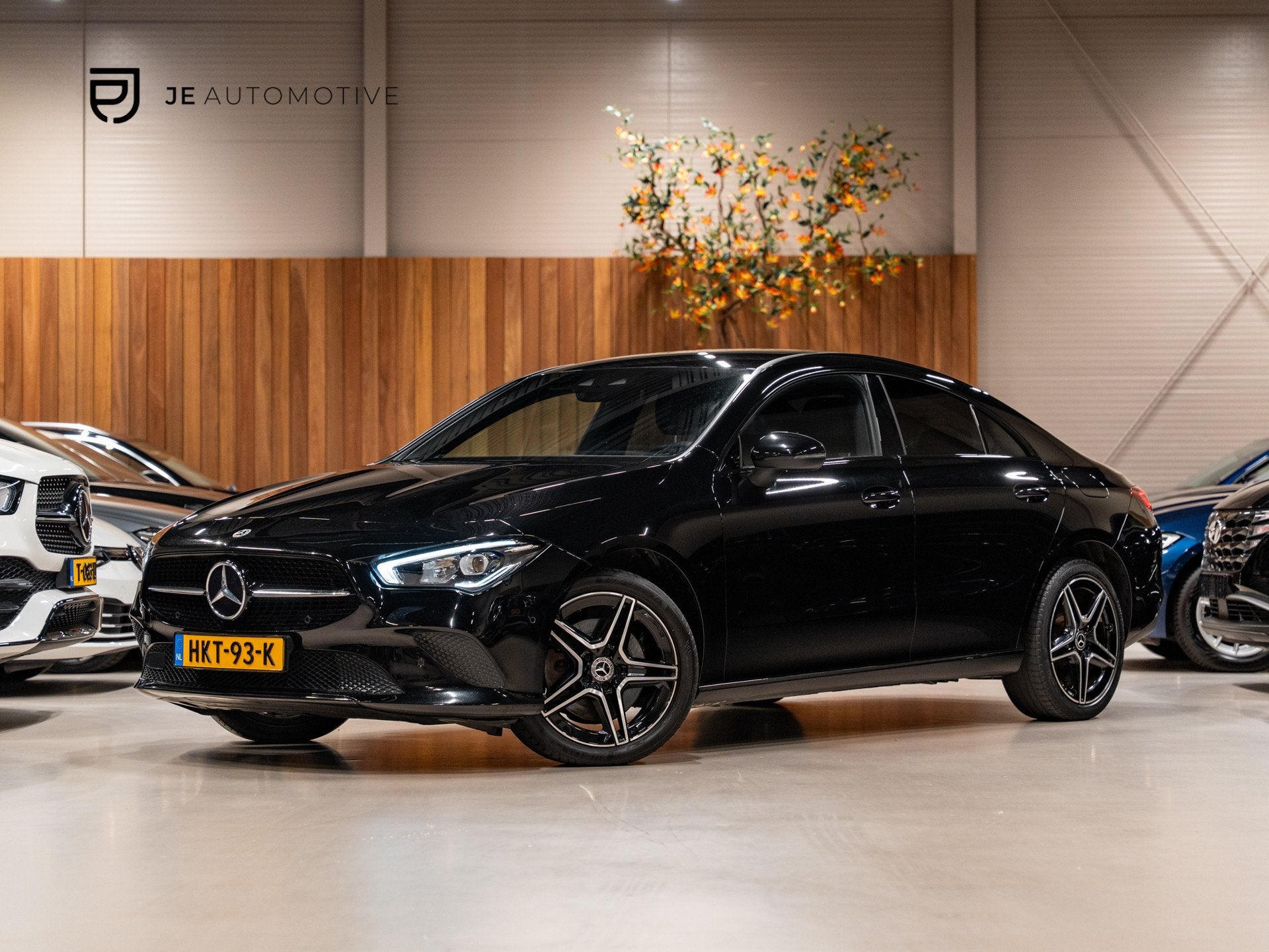 Mercedes-Benz CLA-klasse 250 e Luxury Line, AMG 18" Velg, Vo, Gebruikt, 4 cilinders, 15 kWh, Zwart