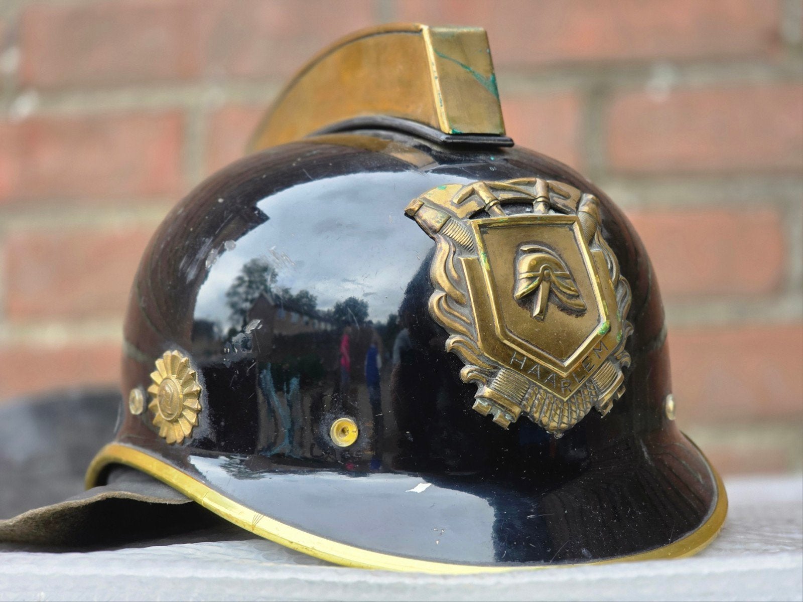 brandweerhelm brandweer Nederland model Kraaijer Haarlem, Verzamelen, Ophalen of Verzenden, Landmacht, Nederland, Embleem of Badge