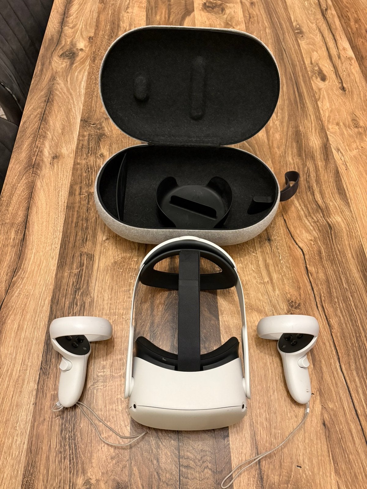 Meta quest 2 oculus, Spelcomputers en Games, Virtual Reality, Ophalen of Verzenden, Gebruikt, VR-bril, Overige platformen