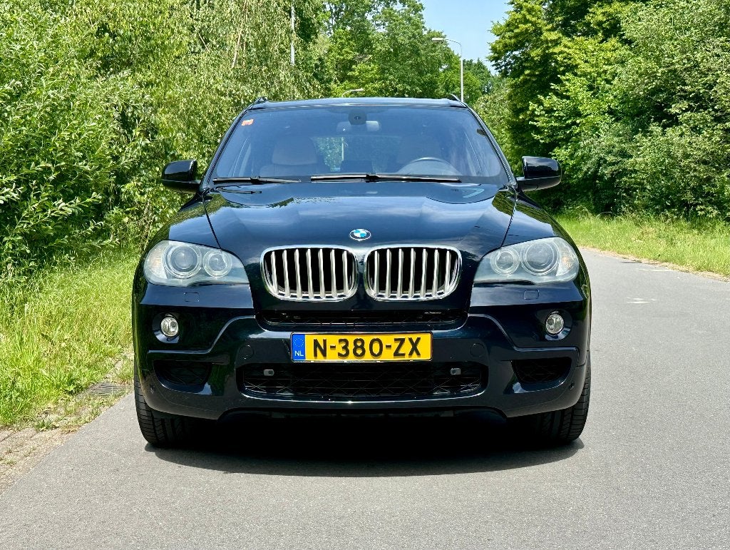 BMW 2007 Zwart, Auto's, Automaat, 138 €/maand, Zwart, Vierwielaandrijving