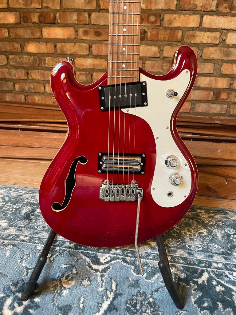 Danelectro '66 BT Baritone (Semi-hollow, P90 + humbucker), Ophalen, Zo goed als nieuw, Hollow body, Overige merken