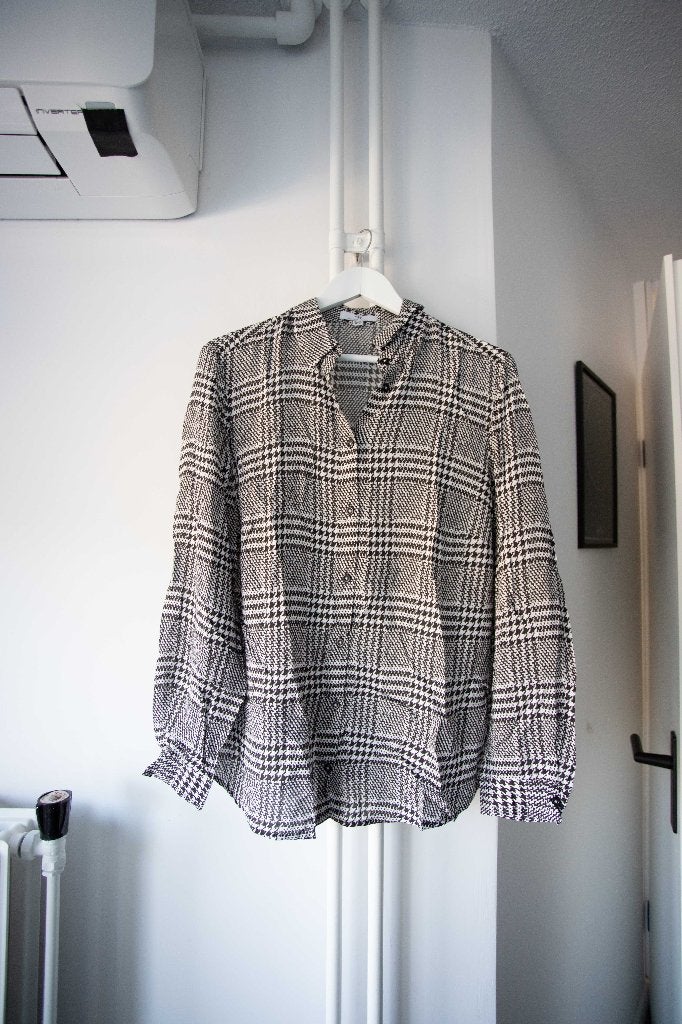 Blouse houndstooth/pied-de-poule patroon Peter Hahn maat 42, Kleding | Dames, Blouses en Tunieken, Zwart, Maat 42/44 (L), Ophalen of Verzenden
