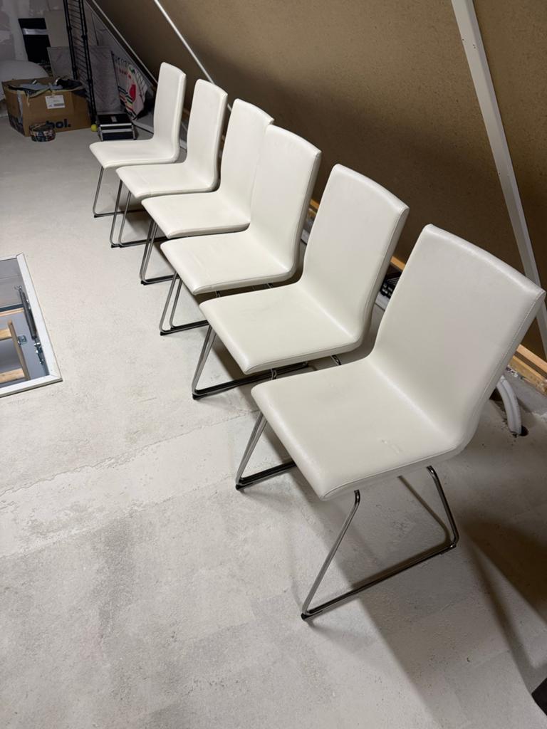 Ikea Volfgang stoelen - Set van 6 - Wit met lichte gebruikss, Huis en Inrichting, Stoelen, Ophalen, Gebruikt, Wit, Metaal