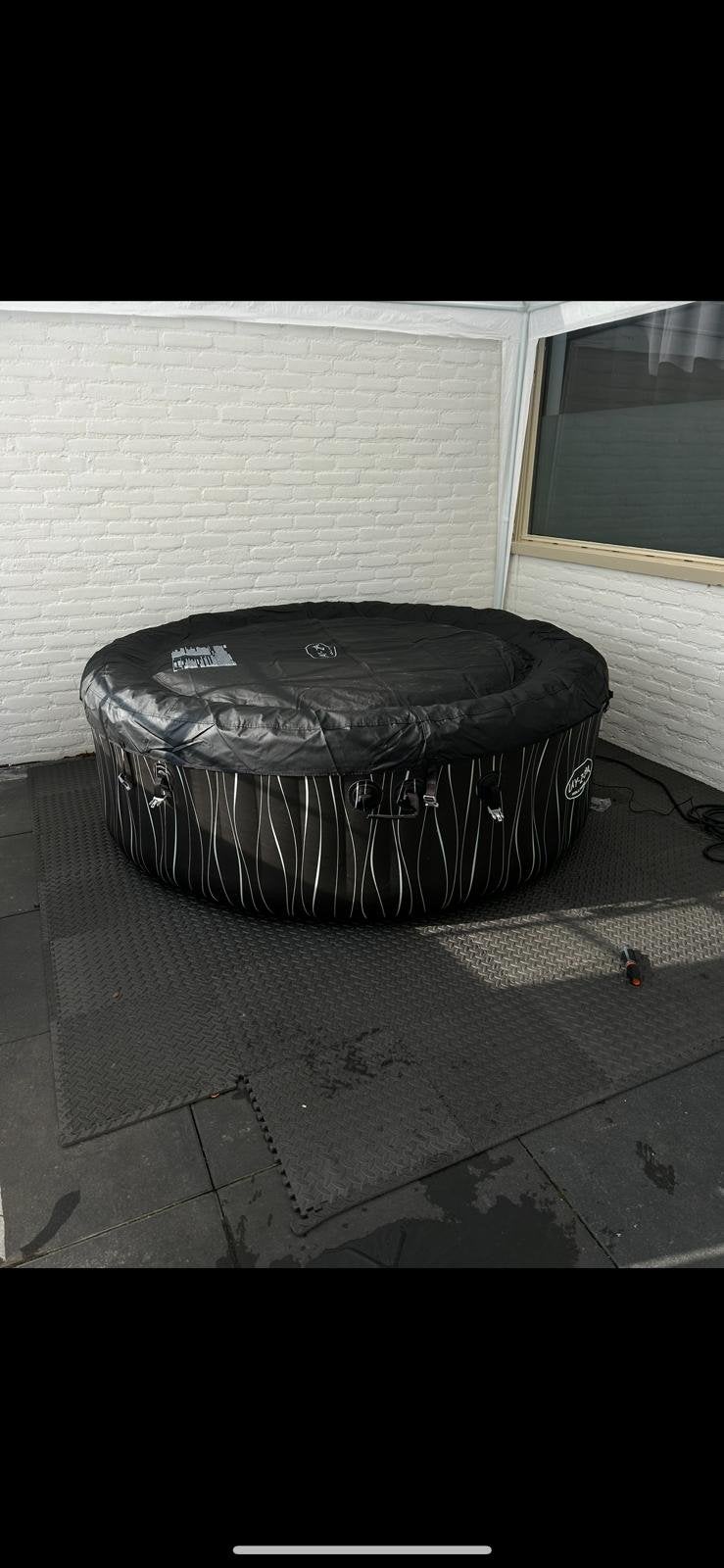 Lay-Z spa Hollywood opblaasbare 4-6 pers, Ophalen, Zo goed als nieuw, Afdekzeil, Opblaasbaar
