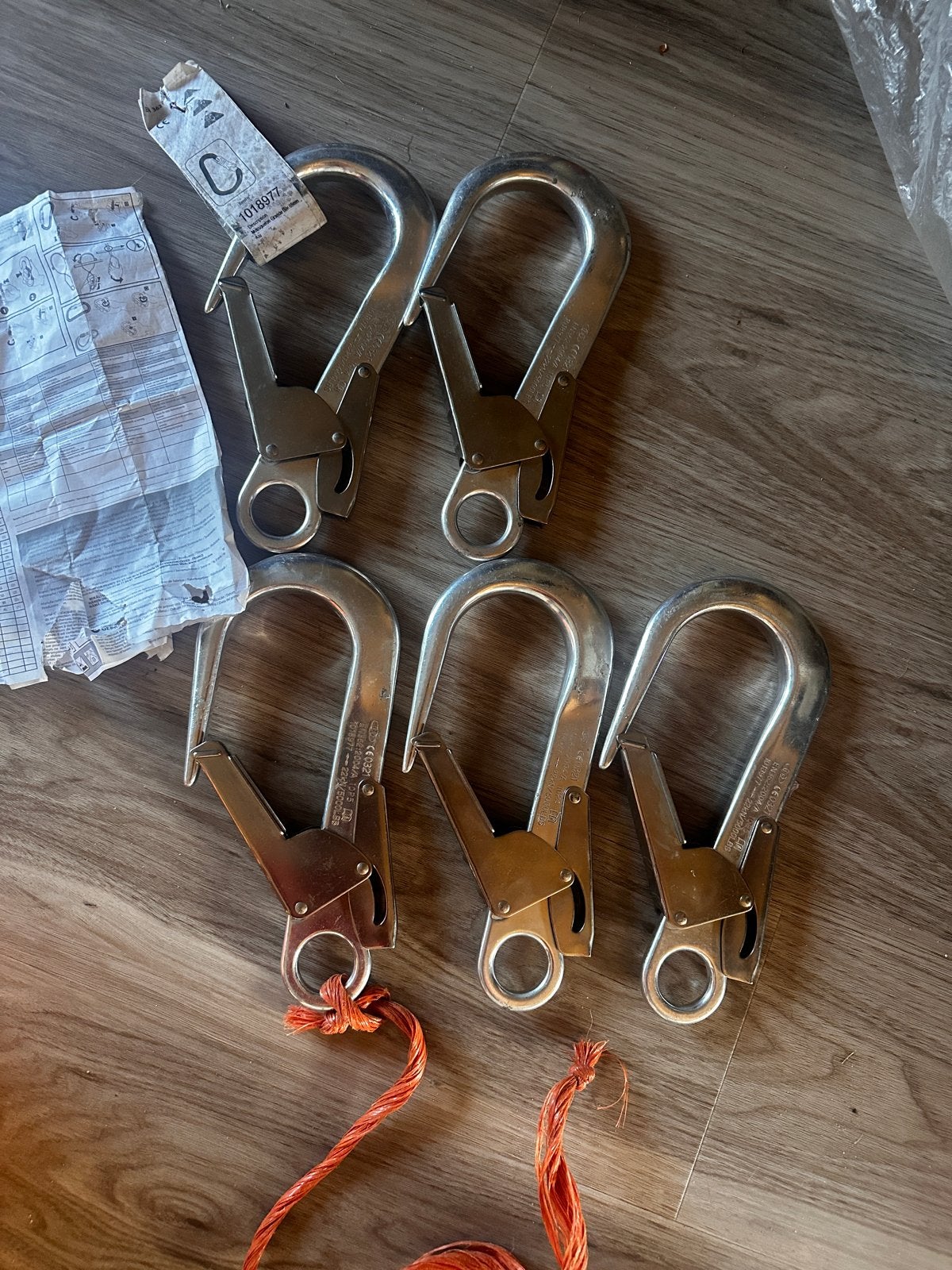 Set van 5 Klimsport Karabijnhaken - Nieuwstaat, Ophalen of Verzenden, Zo goed als nieuw, Klimsport-accessoire