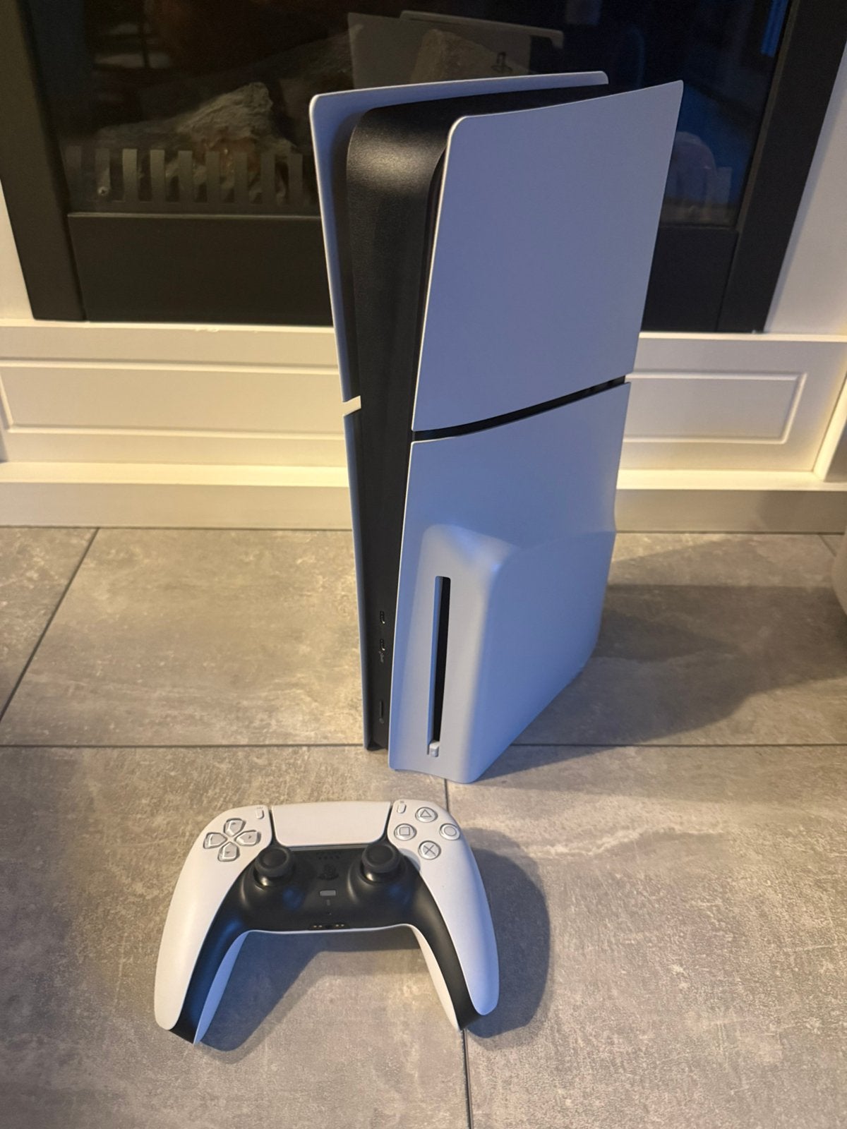 PlayStation 5 slim disc nieuwstaat, Spelcomputers en Games, Spelcomputers | Sony PlayStation 5, Ophalen of Verzenden, Zo goed als nieuw