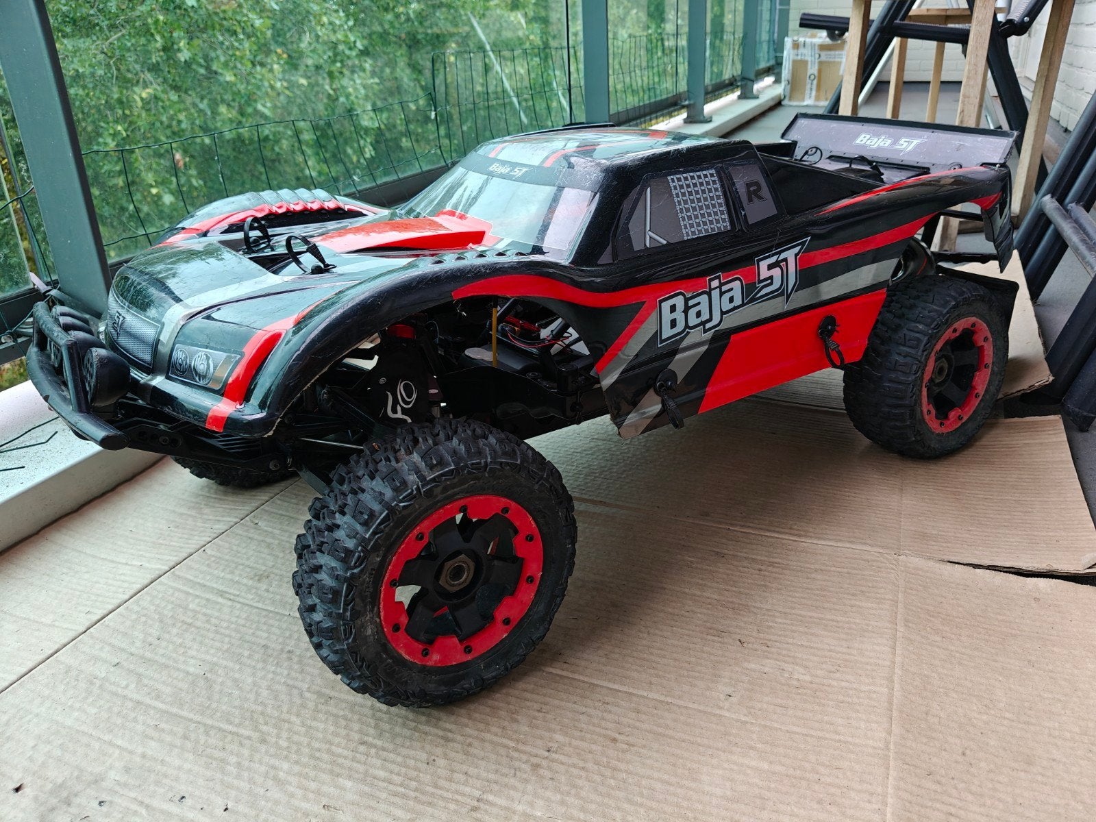 Rovan Baja 5T 36cc RC Truck - Zo goed als nieuw!, Hobby en Vrije tijd, Ophalen, Benzine, Auto offroad, Zo goed als nieuw