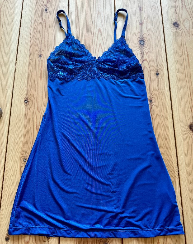 Nachtjurk / Slipdress Zeeman - Blauw Kant - Small NIEUW, Zeeman, Ophalen of Verzenden, Blauw, Nachtkleding