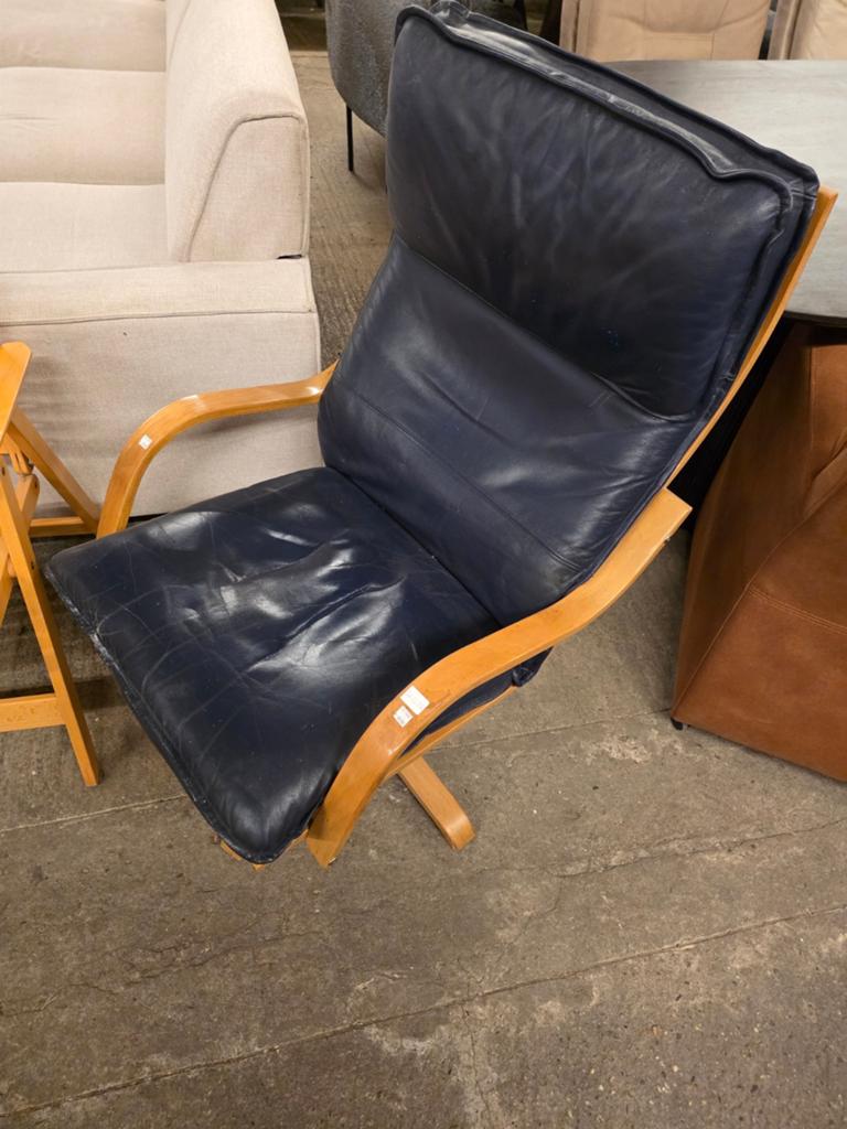 Fauteuil hout en leer zithoogte 48cm, Ophalen, ., Minder dan 75 cm, .