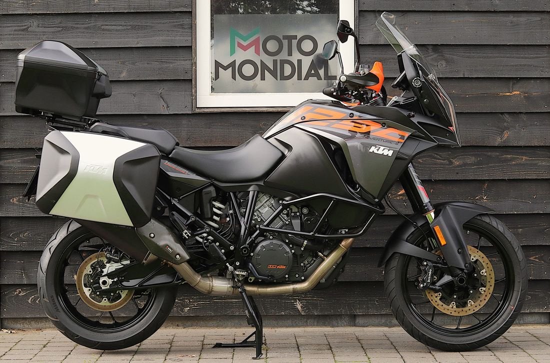 KTM 1290 SUPER ADVENTURE S (bj 2019) Akrapovic, 3x Koffer, 2 cilinders, KTM, Motorrijbewijs A, Bedrijf