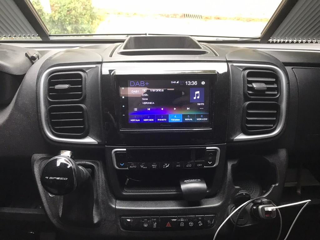 Pioneer DMH-A340DAB Autoradio - Zo goed als nieuw!, Ophalen of Verzenden, Zo goed als nieuw