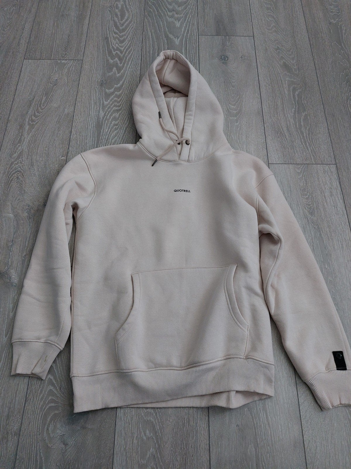 Hoodie van Quotrell, Ophalen of Verzenden, Zo goed als nieuw, Maat 48/50 (M), Quotrell