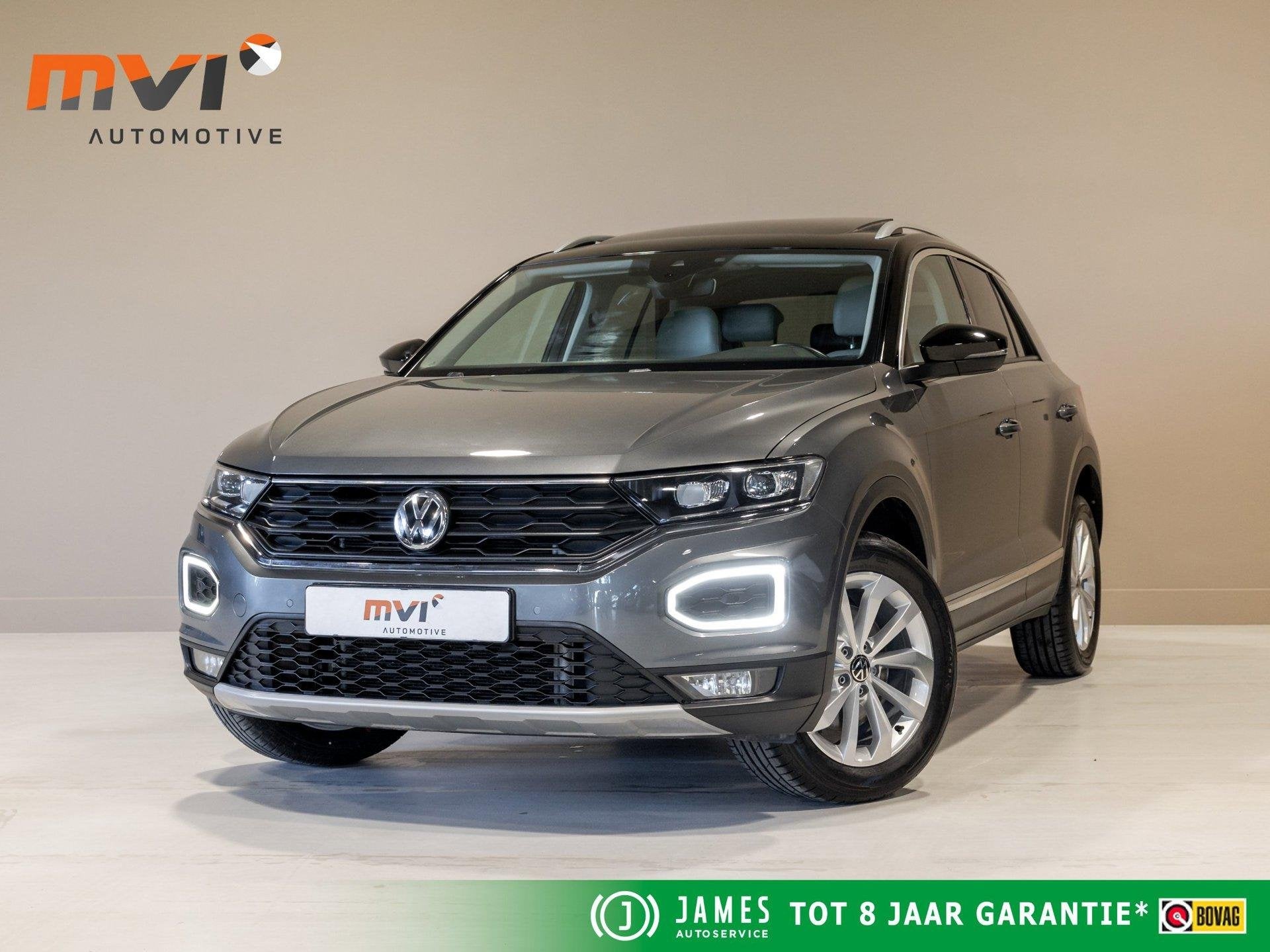 Volkswagen T-Roc 1.5 TSI Style / 150pk / Panorama dak / Lede, Auto's, Dealer onderhouden, 4 cilinders, Bedrijf, 19 km/l