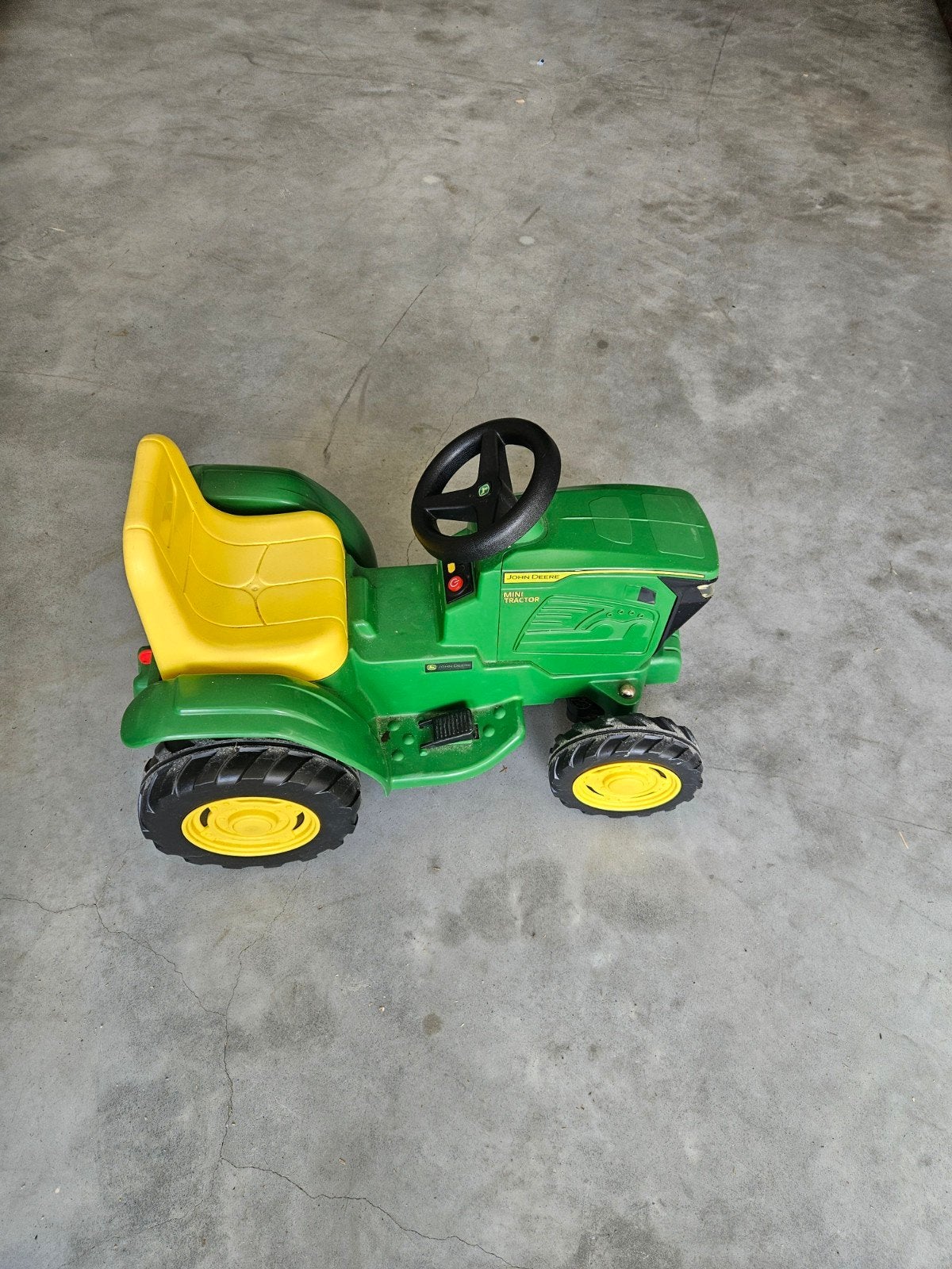 Electrische JOHN DEERE TRACTOR, Ophalen, Gebruikt, Overige typen