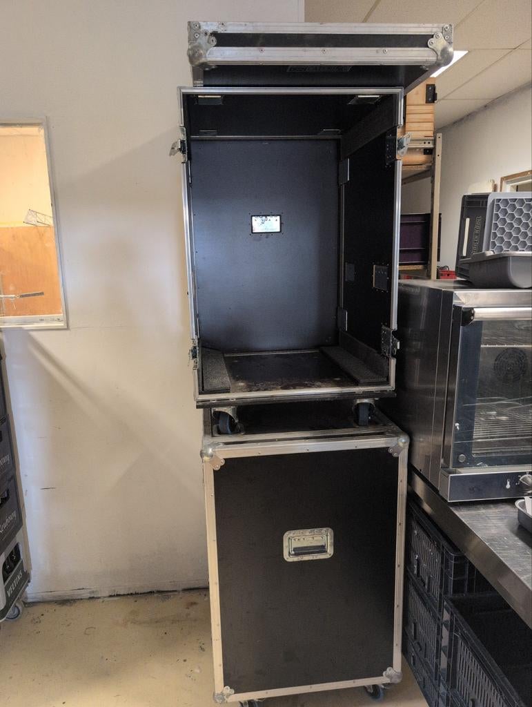 2x Grote Flightcase voor Wasmachine en Droger, Huis en Inrichting, Ophalen, Gebruikt, 100 tot 150 cm, 75 tot 100 cm