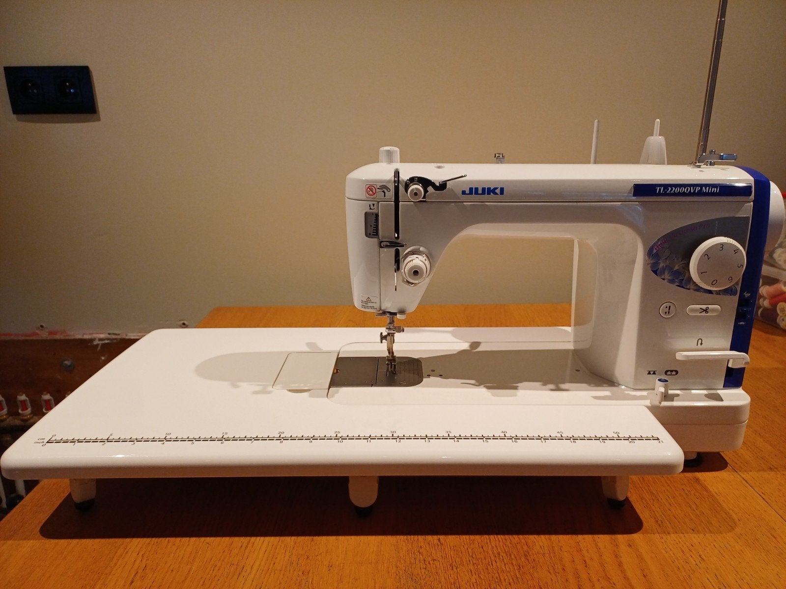 Juki TL-2200QVP Mini Quiltmachine / Rechtstikker, Industrieel, Ophalen, Overige merken, Naaimachine
