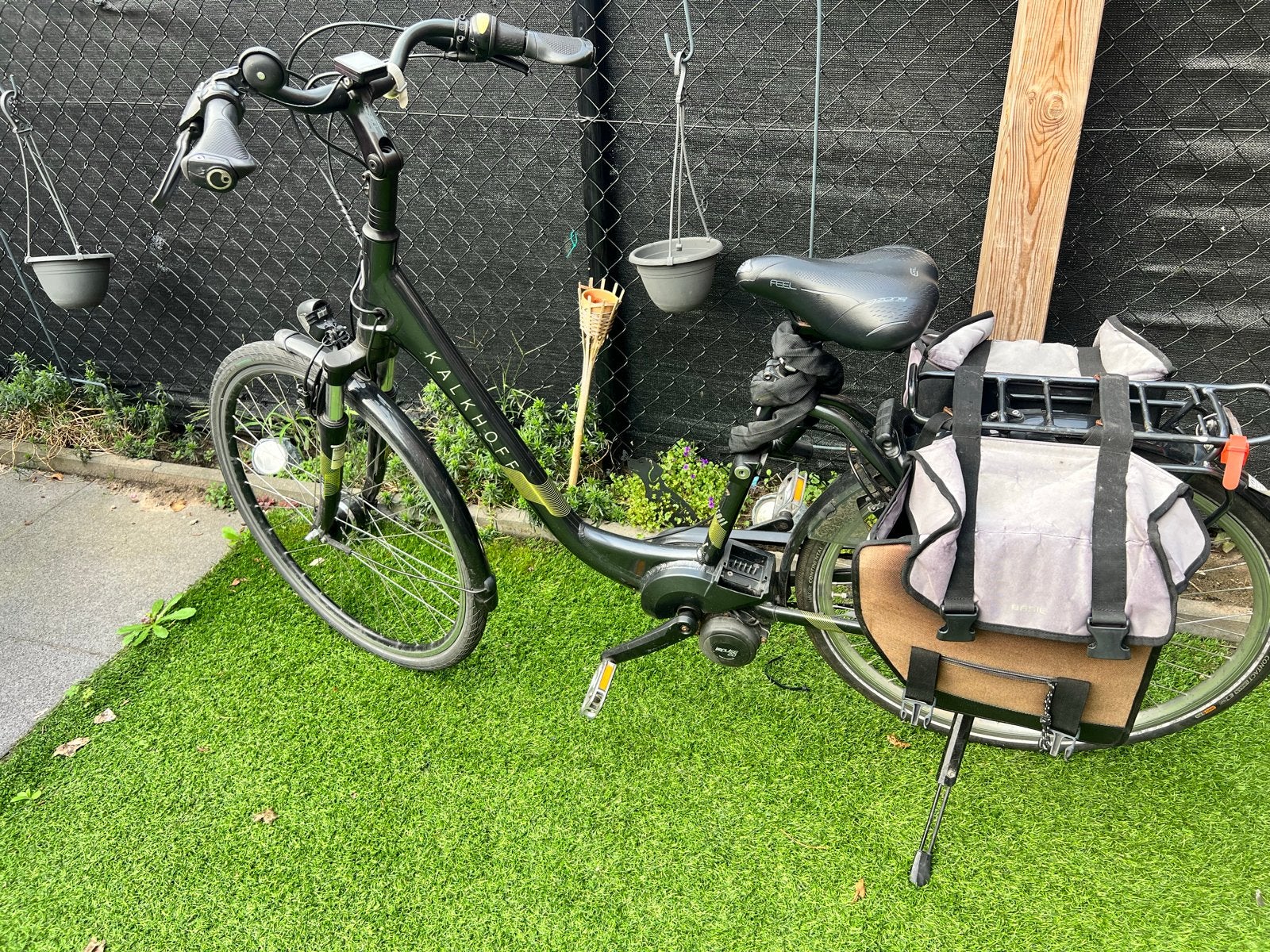 Kalkhoff Impulse E-bike met fietstassen en slot, Gebruikt, 51 tot 55 cm, 50 km per accu of meer, Ophalen