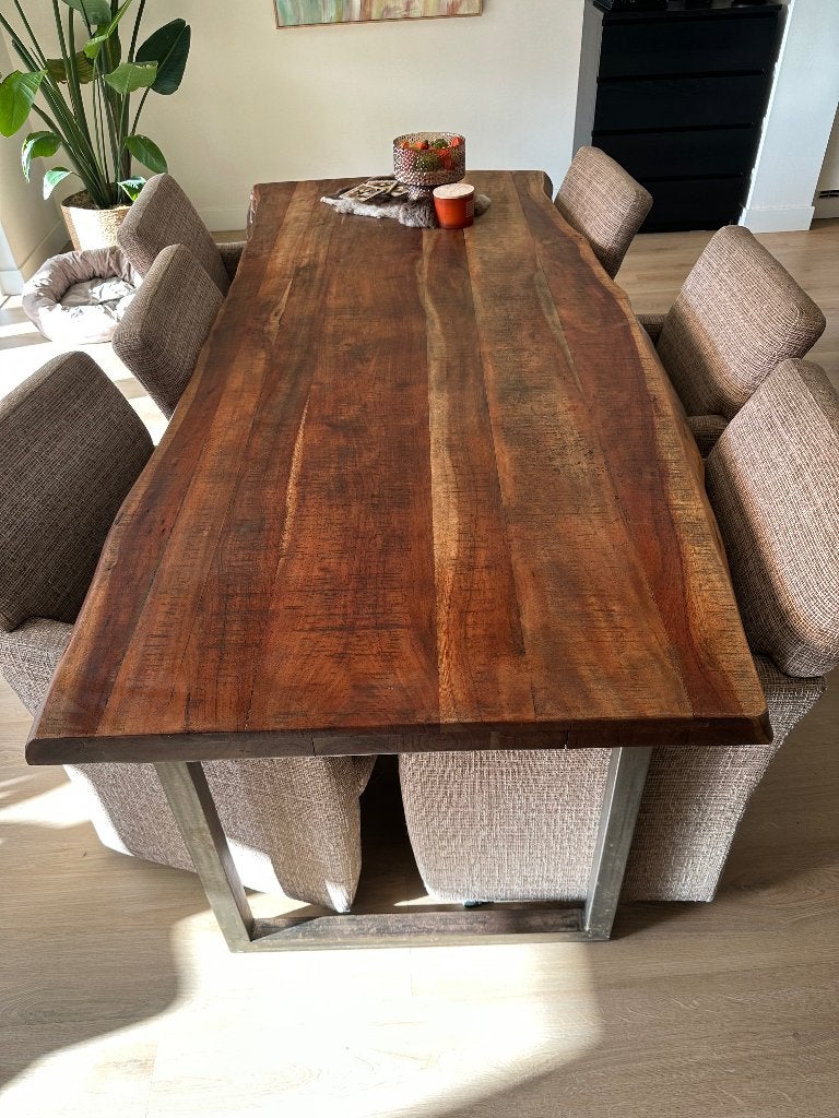 Massief houten boomstamtafel 220x90 + 8 stoelen met wieltjes, Ophalen, Gebruikt, 200 cm of meer, 50 tot 100 cm