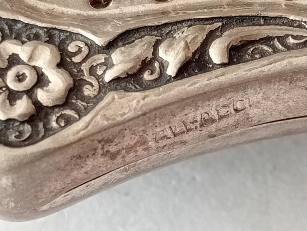 Oude Knipbeurs met ornamenten, Ophalen of Verzenden