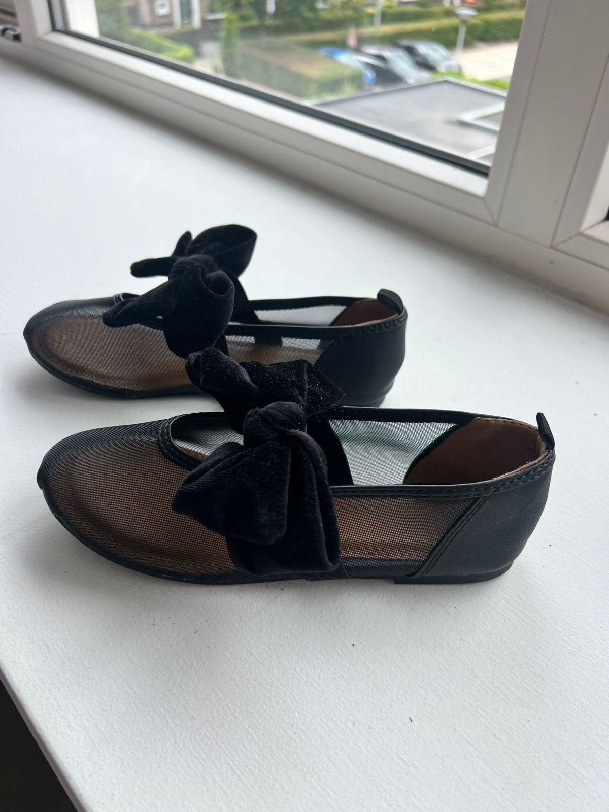 H&M Ballerina met strik maat 32 zwart, Ophalen, Zo goed als nieuw, Meisje, Schoenen