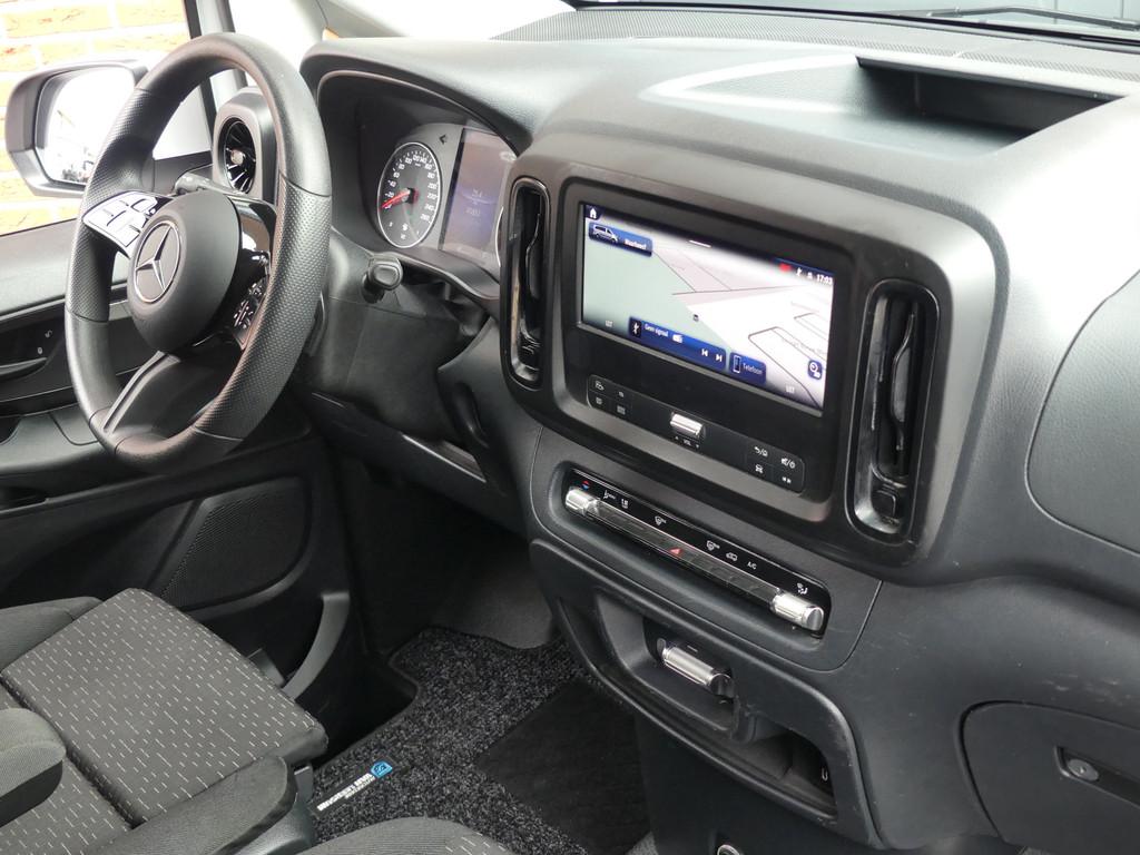 Mercedes-Benz Vito 116 CDI Lang Nieuw model LED/Camera/PDC/N, Auto's, Bestelauto's, Automaat, Achterwielaandrijving, Gebruikt