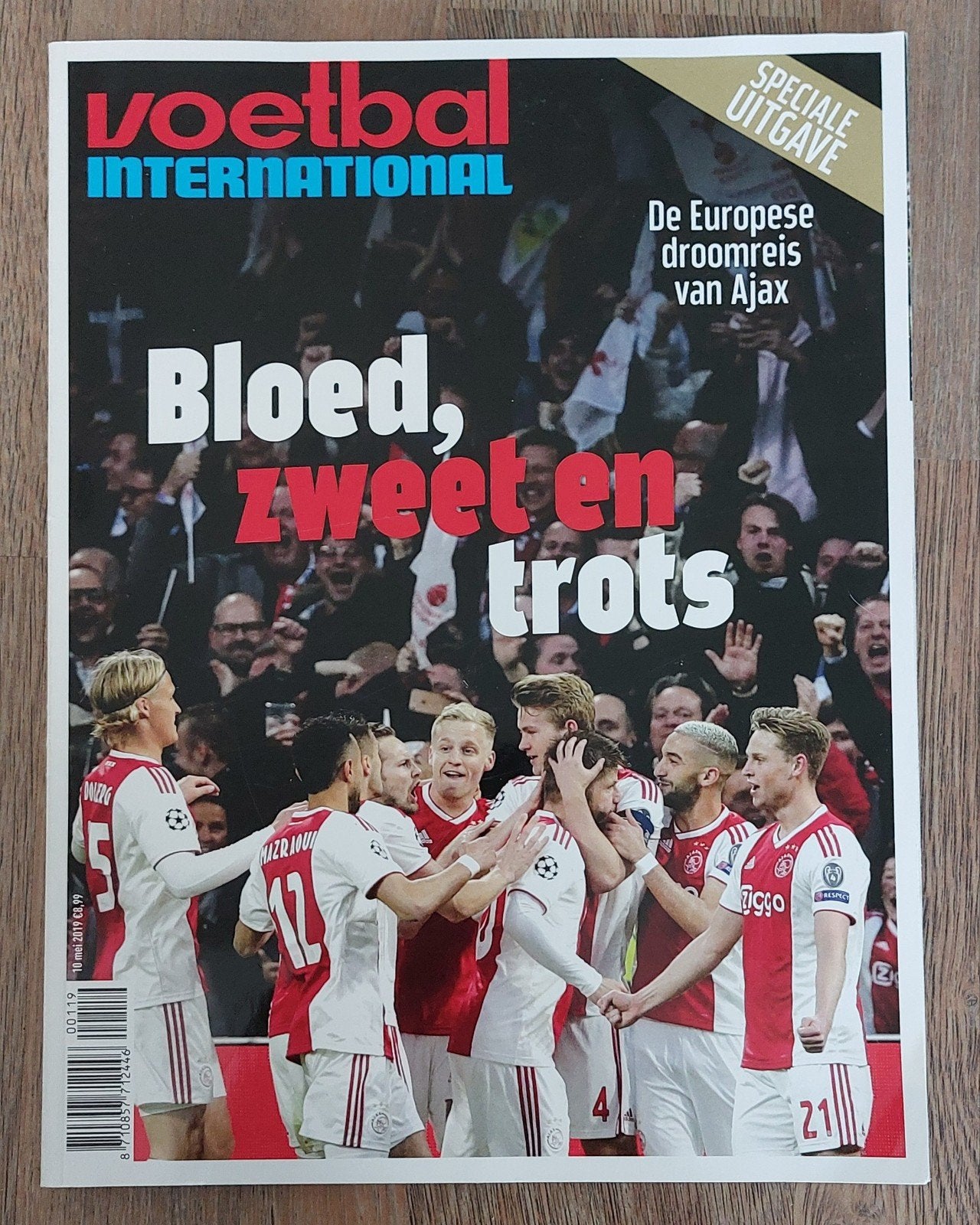 Bloed, zweet en trots, Ophalen of Verzenden, Zo goed als nieuw, Sport en Vrije tijd