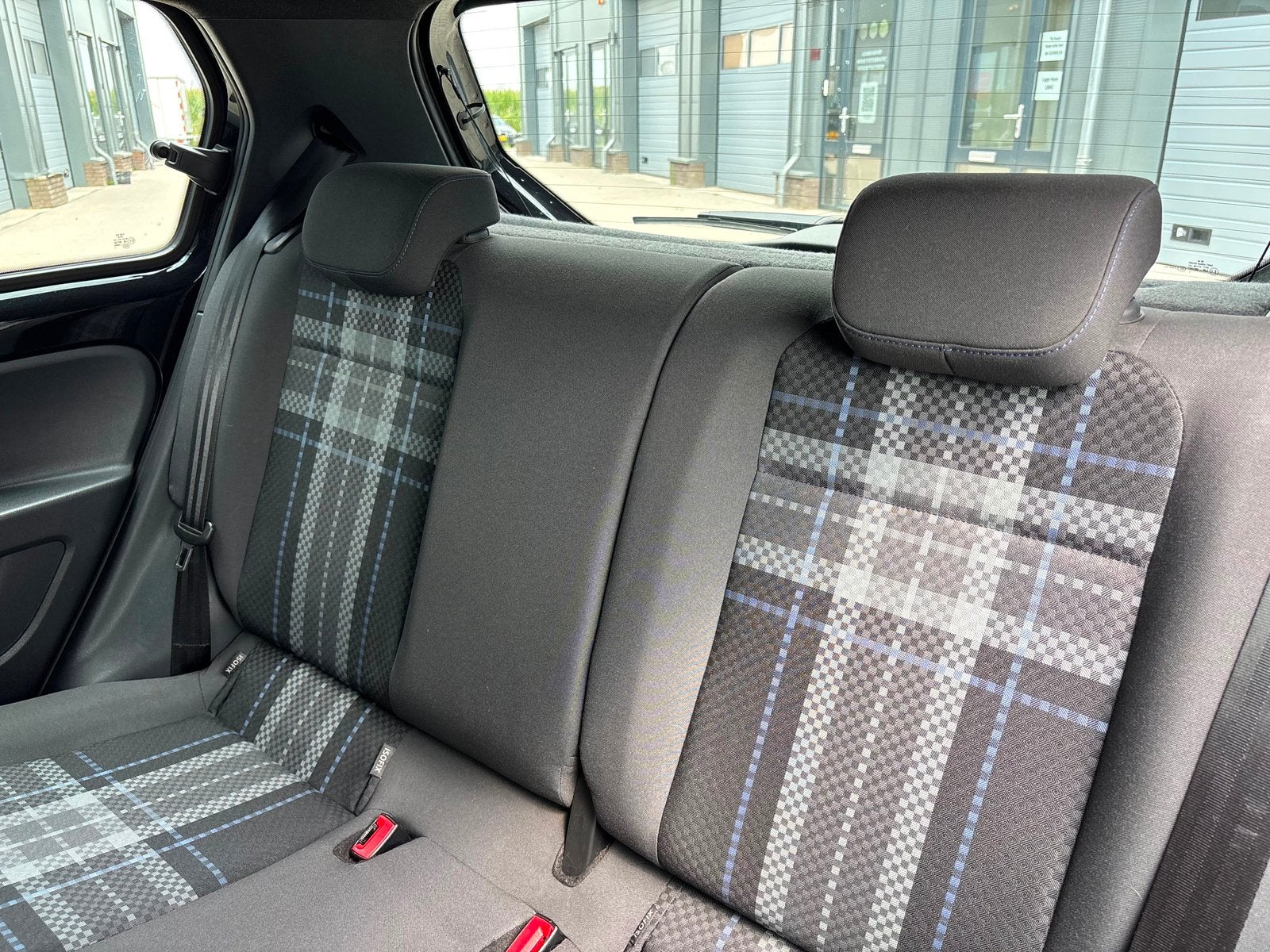 Foto 16 van Volkswagen Up! Club Up! Zwart5D