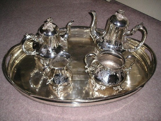Antiek Engels verzilverd tinnen servies, Ophalen